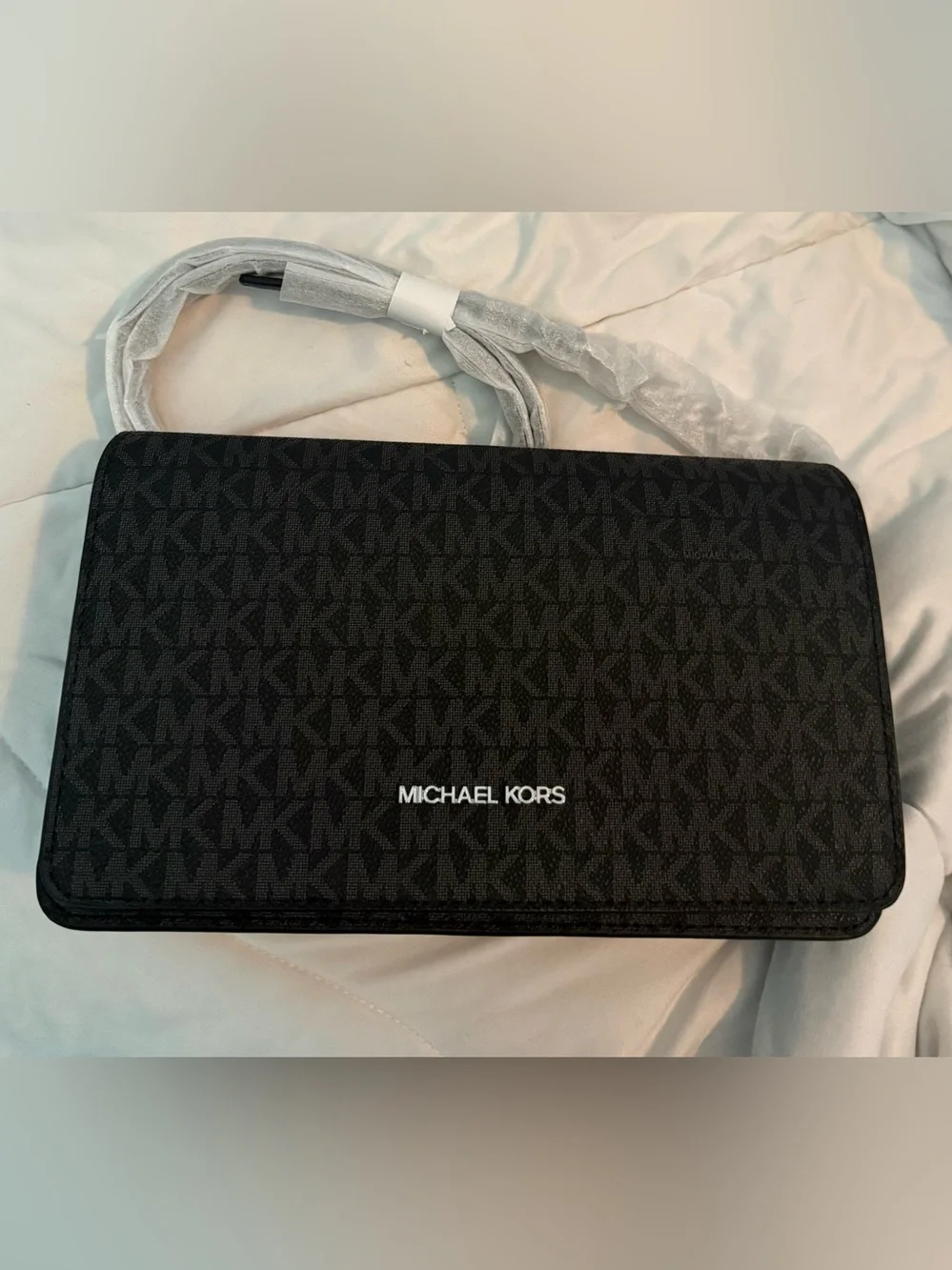 Michael Kors Jet Set Medium Signature Logo Black Signature Logo Crossbody Bag
